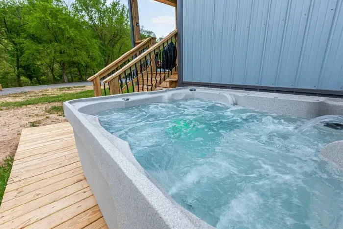 The Woodlands all seasons hot tub