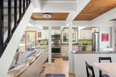 Elevated Hideaway - image 4 of 21