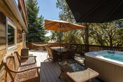 Elevated Hideaway - image 17 of 21