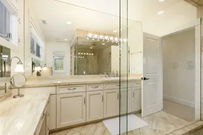 River Valley Retreat Suite Homes in Aspen - image 10 of 41