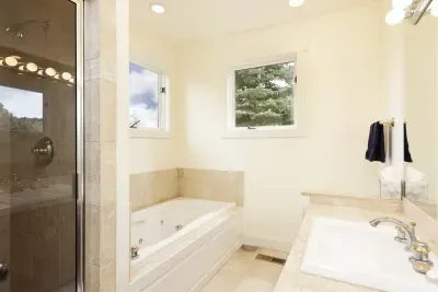 River Valley Retreat Suite Homes in Aspen - image 33 of 41
