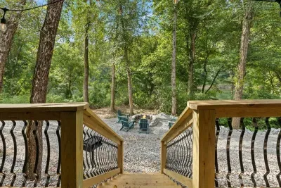 Oar Cabin - image 7 of 32