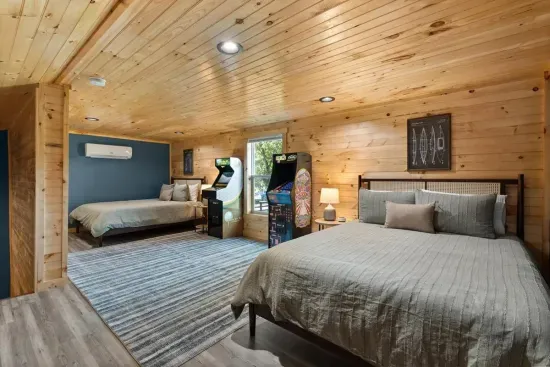 Oar Cabin