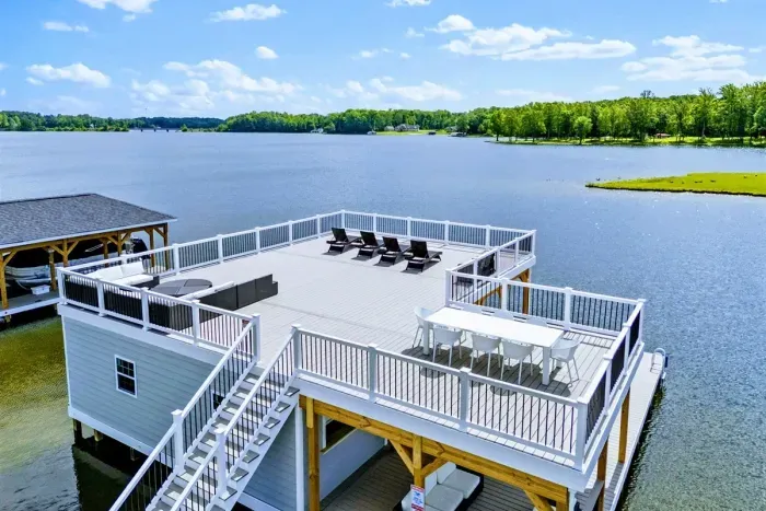 Rock Island Luxury - image 2 of 12