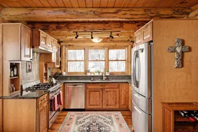 The Sun King Chalet - image 15 of 33