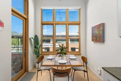 Skyline Terrace - image 2 of 19