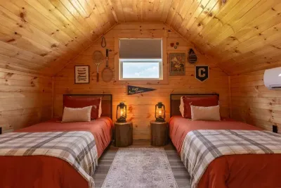 Campsite Cabin - image 4 of 51