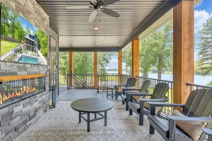 Vista Pointe Estate - image 11 of 12