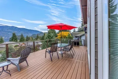 Lake View Lodge - image 6 of 12