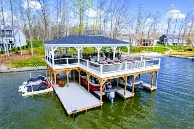 Private Paradise - image 1 of 12