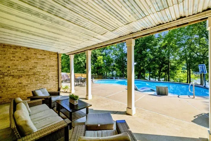 LesLee at Lake Anna - image 12 of 12