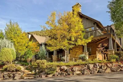 Artful Mountain Estate - image 42 of 45