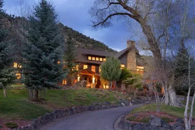 Artful Mountain Estate - image 40 of 45