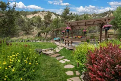 Artful Mountain Estate - image 11 of 45