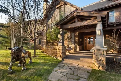 Artful Mountain Estate - image 34 of 45