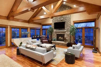 Artful Mountain Estate - image 25 of 45