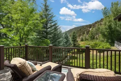Artful Mountain Estate - image 14 of 45