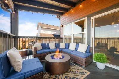 Theo's Saddle Ridge Lodge - image 27 of 33